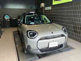 MINI正規ディーラー取り扱い　MINI認定中古車　MINI　NEXT甲府お車の詳細や展示状況は055-236-3252もしくはフリーダイヤル0078-6002-322544までお気軽にお問合せ下さい。http://www.kofu.mini.jp/dealer/kofu/
