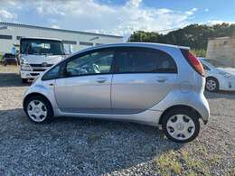 無人展示場：綾歌郡綾川町滝宮744-9　現車確認の際は事前にご連絡ください。フリーダイヤル：0078-6003-954053