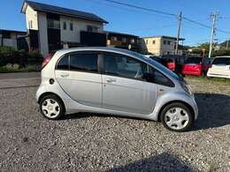 無人展示場：綾歌郡綾川町滝宮744-9　現車確認の際は事前にご連絡ください。フリーダイヤル：0078-6003-954053