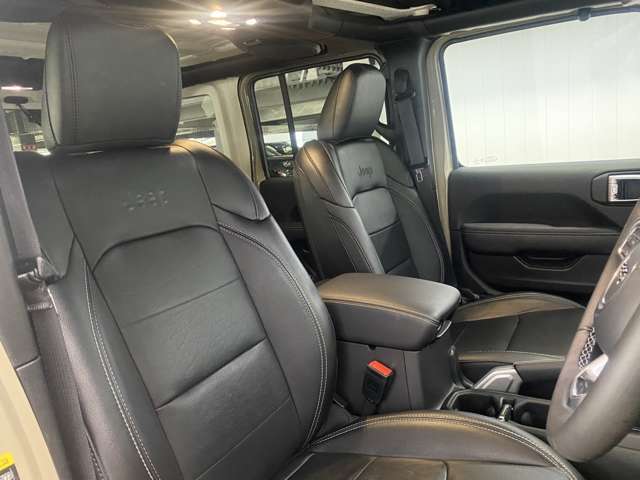 試乗受付も行っております！！【要予約】サイズも様々な設定があるJeep。街乗り仕様モデルから本格オフロードモデルまで多岐に渡るラインナップからご試乗いただけます◆TEL:0078-6002-368332◆