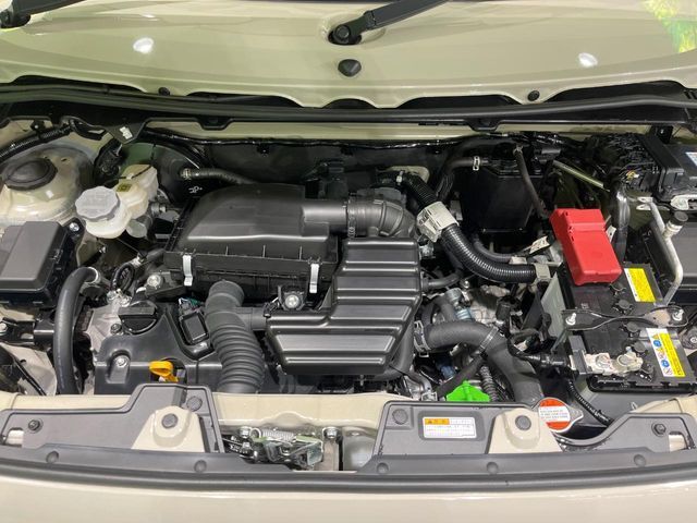 親切・丁寧な専門メカニックスタッフが応対！・車検・点検整備・事故等の修理などアフターサービスも安心。お車のカスタマイズもネクステージのサービススタッフまでご相談ください！