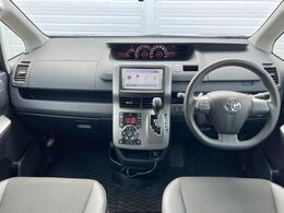 グループ総在庫数約30，000台！！全国の系列店からメーカー・車種問わずご紹介出来るので、あなたにピッタリのお車が見つかるはずです♪まずはお問い合わせ下さい☆