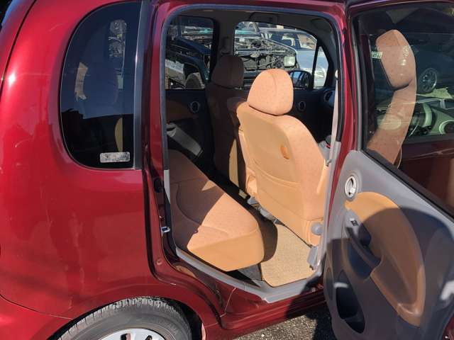 当店の車検は格安で大好評です！当店で購入していない車でも代車無料で大好評です！！是非車検だけでもご連絡下さい！もちろん見積もりは無料です！！