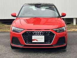 2023年モデル　16AW　バーチャルコックピット　リヤビューカメラ　LEDヘッドライト　アダプティブクルコン　サイド＆レーンアシスト　シートヒーター　スマートフォンインターフェイス　コーナーセンサー　TV