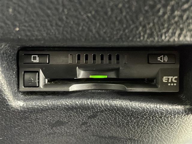 気になる車はお電話やメールで当店にお問い合わせください！なお、お電話での在庫の取り置きはできません。ご来場の際は、商談が重なる事が増えていますので事前に在庫有無をご確認くださいませ！