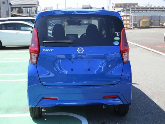 豊川ICから車で10分！さらにJR飯田線・牛久保駅より徒歩約8分というアクセスの良い店舗です。