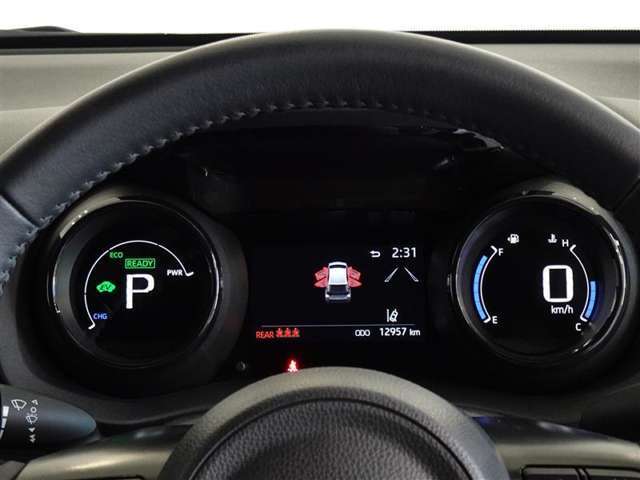 機能的で見やすいメーターです。