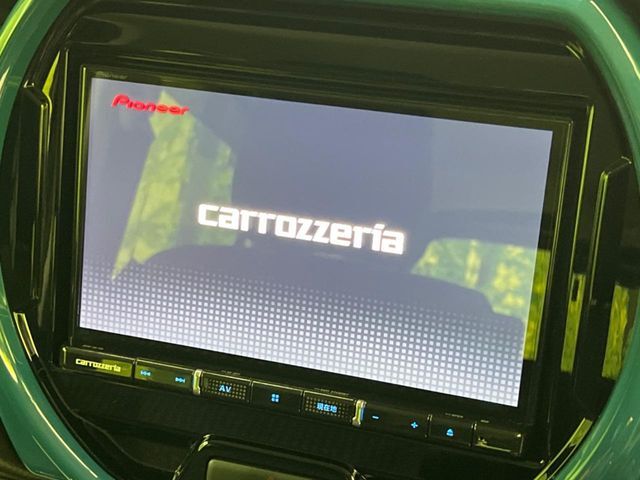 【ナビゲーション】目的地までしっかり案内してくれる使いやすいナビ。Bluetooth接続すればお持ちのスマホやMP3プレイヤーの音楽を再生可能！毎日の運転がさらに楽しくなります！！