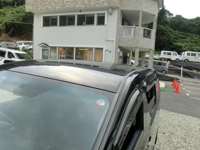 展示場や人件費等徹底したコストカットにより、お求め易い価格を実現しております。注文販売もしていますので、ご希望の車が展示場に無くても、予算に合わせたお車をお探しすることも可能です。