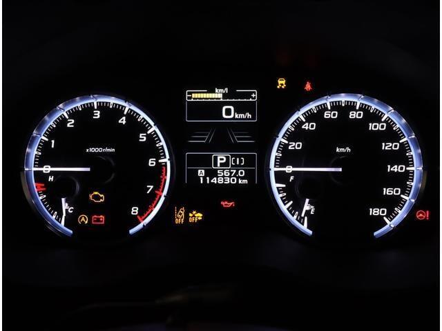 視認性に優れたメーターで、夜間走行も安心して運転できます！マルチインフォメ―ションディスプレイには車両情報を表示！メーター内の光度調整機能も付いております！