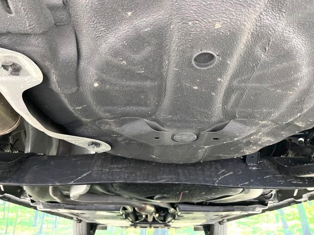 下回りがきれいなうちに、防錆加工の施工がオススメ。降雪地域はもちろん、沿岸部にお住いの方や、趣味でマリン・ウィンタースポーツをされる方にご好評いただいております。