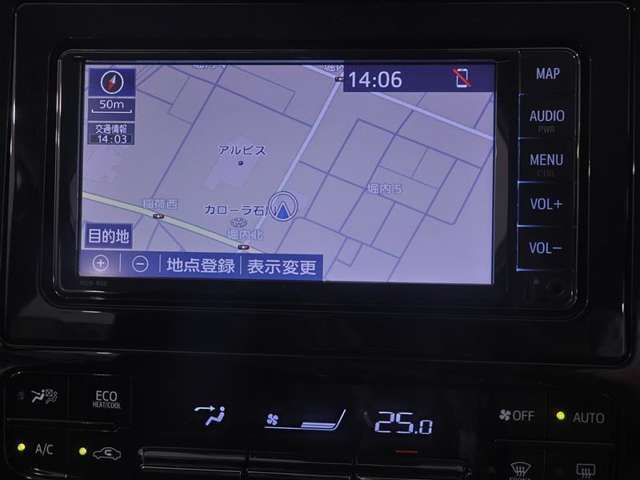 ナビゲーション付なので、何時何処でも行きたい場所へ。　ナビって無くて良いかなと思っていても一回使うと手放せませんよね。