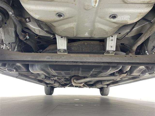 【下回り】『下回り周辺』の画像になります。写真の内容に関してご不明点、ご質問等がございましたらお気軽にガリバー店舗までお問い合わせください。