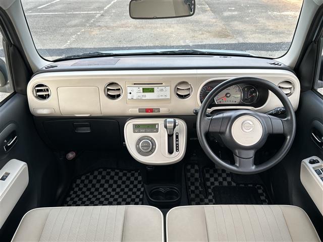 【インパネ全体】『インパネ全体』の画像になります。写真の内容に関してご不明点、ご質問等がございましたらお気軽にガリバー店舗までお問い合わせください。