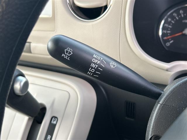 【シフトレバー】『シフトレバー』の画像になります。写真の内容に関してご不明点、ご質問等がございましたらお気軽にガリバー店舗までお問い合わせください。