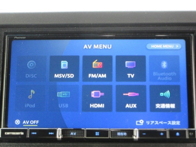 多彩なメディア再生。フルセグ、録音、DVD再生、Bluetooth対応です。