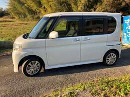 内外装とても綺麗なお車です！