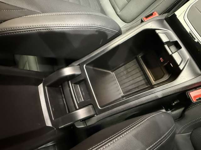 バックオーダーをご利用いただければ、希少なお車や、特定の装備のついたお車など、お客様からのご要望に応じて全国ネットワークからお探しさせて頂きます