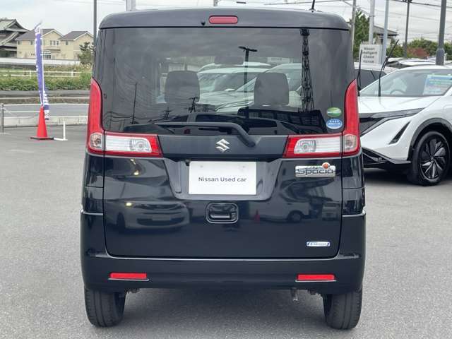 認定中古車を多く在庫しております。ご安心してお車選べるようにしっかりサポートいたします。