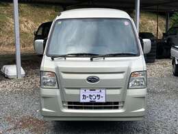 自社指定工場にて法定点検整備を実施します。オイル・エレメント、バッテリーは交換。その他、ブレーキ・ベルト・ゴム類など細部まで点検・整備を実施し、必要な部品は交換してからご納車いたします。