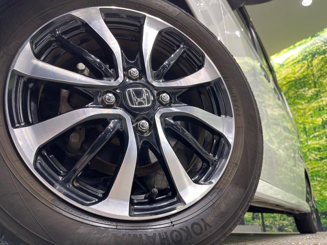 【純正14インチアルミホイール】外観にマッチした純正アルミホイールを装着しております。各種社外アルミホイールや、スタッドレスタイヤも取扱いしております。是非ご相談ください♪