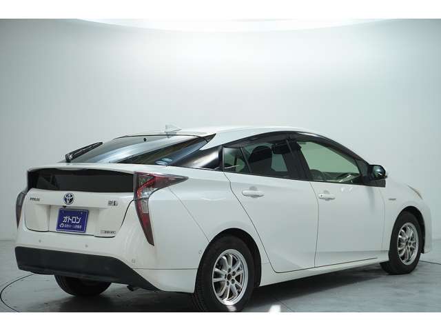 【自社ローン埼玉】自社ローン専門中古車販売★オトロン春日部店★購入時に限り、ナビ・オーディオ・次回車検代も含めオプションに関しましても分割払いに組み込むことが可能になります。