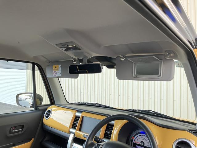 サンバイザーの画像になります。