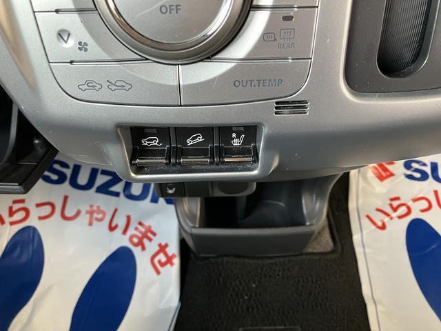 各種スイッチ類です。