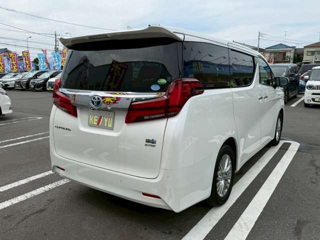 当社一押しオプション♪3年点検整備パック大好評♪OIL無制限交換・ローテーション・こすっても安心保証・エレメント・ワイパー等々、お客様の8割が加入する絶賛の商品。是非、お気軽にスタッフまで♪単品売り可