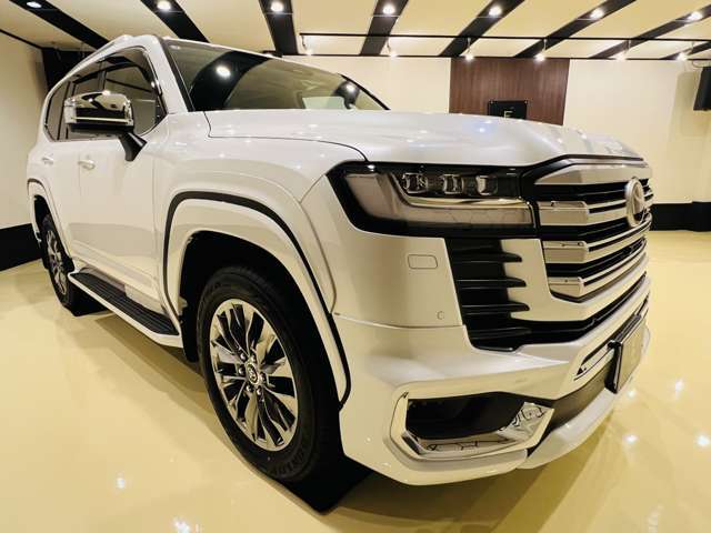 トヨタ ランドクルーザー300 3.5 ZX 4WD 2025年 28キロ (愛知県