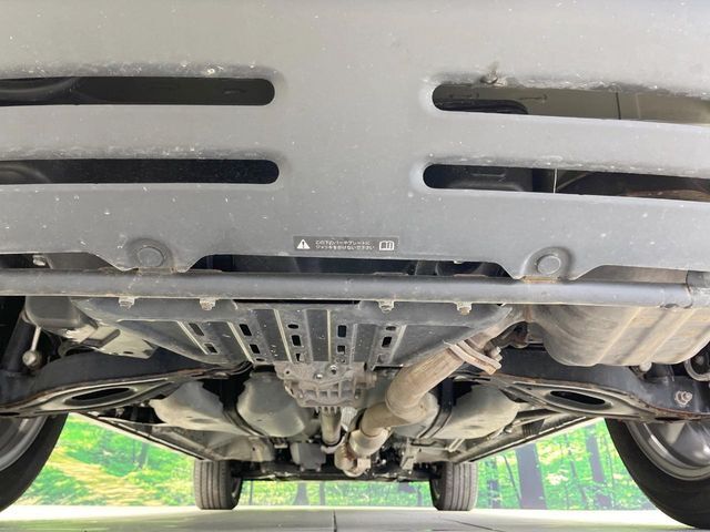 下回りがきれいなうちに、防錆加工の施工がオススメ。降雪地域はもちろん、沿岸部にお住いの方や、趣味でマリン・ウィンタースポーツをされる方にご好評いただいております。