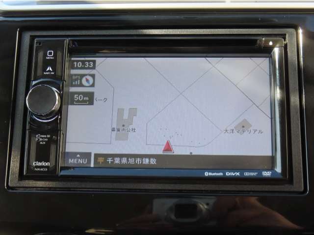 【 クラリオン製社外ナビ・NX403 】クラリオン製のメモリーナビが装備されています。