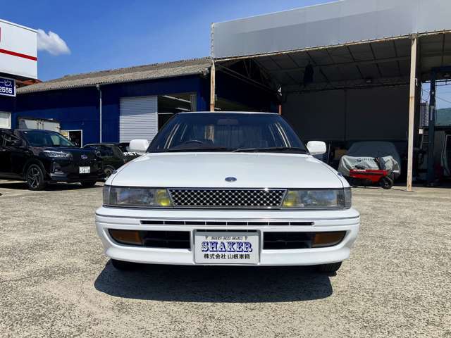 こちらの車輌は、倉庫に保管しておりますので、現車確認をされるには事前にご予約をお願いしております。ご予約の無い場合は対応出来ない事もございますので、予めご了承下さい。