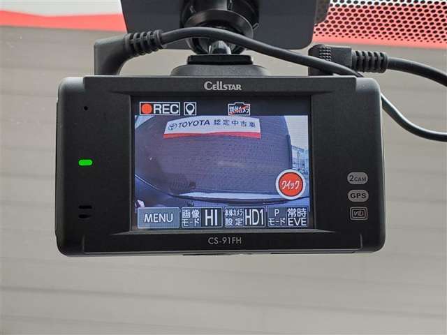 【ドライブレコーダー】安全運転をしていても、当たられることはある、しかも相手の主張と違う・・なんてシーンでもドライブレコーダーがあれば安心、ドラレコは冷静に見つめています。