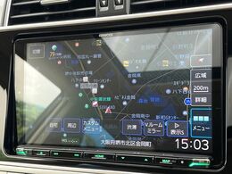 【ナビゲーション】目的地までしっかり案内してくれる使いやすいナビ。Bluetooth接続すればお持ちのスマホやMP3プレイヤーの音楽を再生可能！毎日の運転がさらに楽しくなります！！