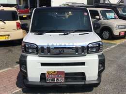 電動パーキングブレーキ　モノトーンな感じが決まってマス