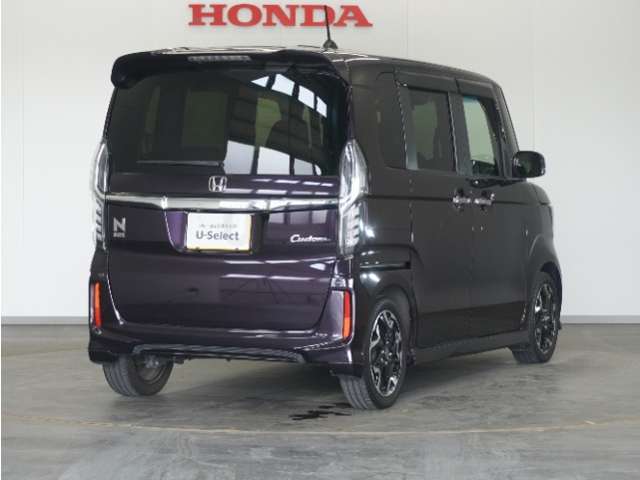 車両本体価格以外に必要な諸費用を含めたお支払い総額で検討して下さい！車両価格は安いけど諸費用が高い！なんてことにならないように当店は購入に必要な金額＝総額を表示しております！