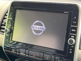 【純正9型ナビ】人気の純正ナビを装備。オーディオ機能も充実しており、Bluetooth接続すればお持ちのスマホやMP3プレイヤーの音楽を再生可能！毎日の運転がさらに楽しくなります！！