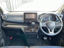 【インパネ全体】全方位で視界が広く、高い目線で運転もしやすいです！◆乗って触って体感してみてください！！当社車両は試乗可能です！お気軽にスタッフまでご相談ください！