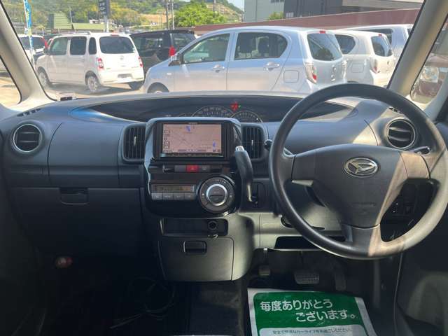シシドモータースではお車のご購入はもちろんのこと、納車後の整備・車検や万が一の事故の際の板金修理に対しても対応が可能です。