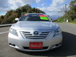 内装外装とても綺麗な車両です　低走行車　こちらの車両ですが改造車ですので現車確認をオススメいたします　現車確認できる方のみの販売