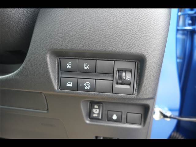 アベカツ自動車ならお車を見て、触って、乗って選ぶことが出来るのでお気に入りのお車がきっと見つかるはずです☆