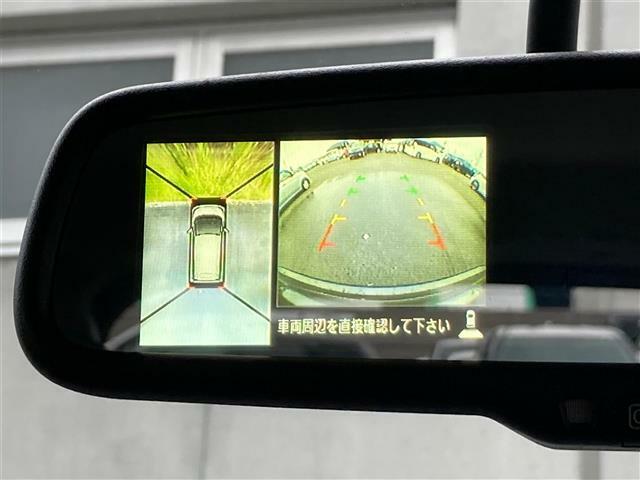 【　全方位カメラ　】上から見下ろしたように駐車が可能です。安心して縦列駐車も可能です♪