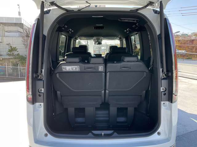 開口部が広く荷物の積み下ろしが楽です！