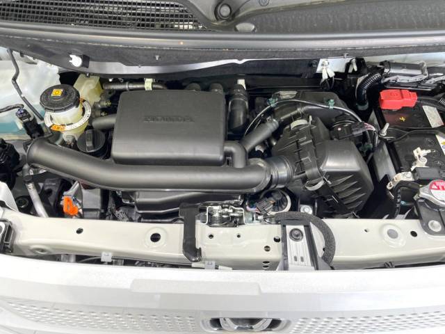 親切・丁寧な専門メカニックスタッフが応対！・車検・点検整備・事故等の修理などアフターサービスも安心。お車のカスタマイズもネクステージのサービススタッフまでご相談ください！