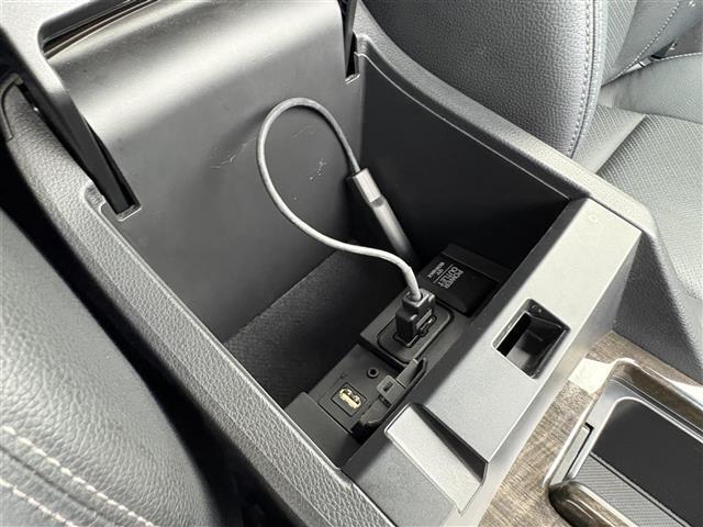 【　シフト　】シフトも操作しやすく快適なドライブを楽しんでいただけます♪この度はガリバーの在庫をご覧頂きまして、有り難う御座います。ガリバーグループの新鮮在庫を販売しております！