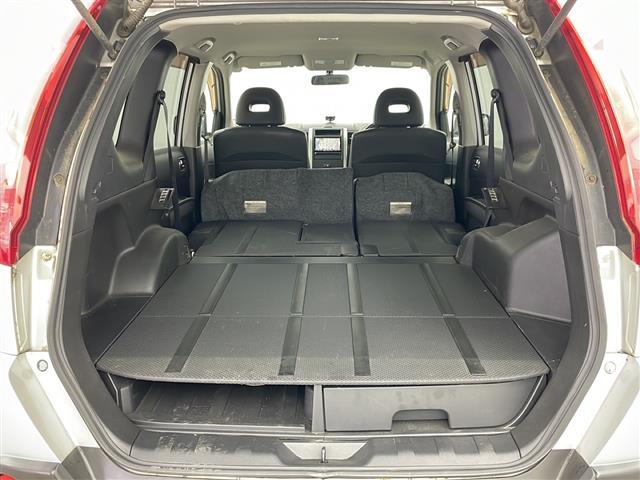 【シートアレンジ】乗せる人数、荷物によってシートをアレンジすれば、ダンボールなどの大きい荷物や、釣り具などの長尺物も載せられそうですね！