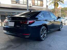 軽自動車から輸入車までお客様のニーズに合わせたご提案をさせて頂きます♪在庫車輛に関してご不明な点が御座いましたらお気軽にお問い合わせくださいませ(^^♪