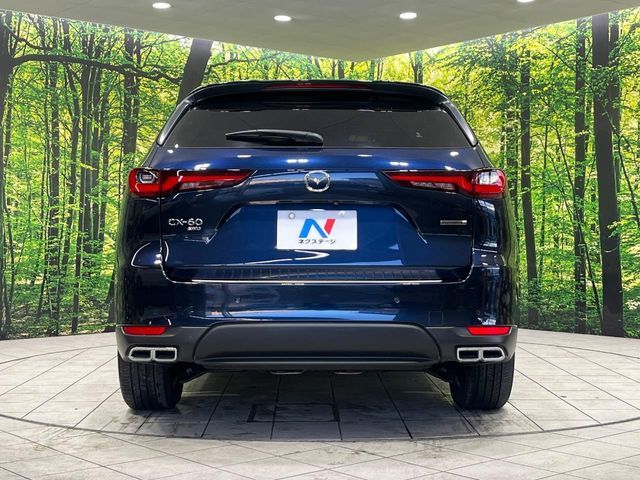 安心の最長10年・走行無制限保証（有償）をご用意。保証内容も充実はもちろん、無料点検＆オイル交換や、年中無休の全国・24時間ロードサービスも付帯されておりますのでご安心下さい。