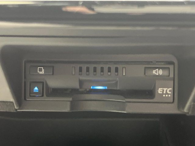 【ETC】高速道路の料金所をストレスなく通過！話題のスポットやサービスエリアに多い「スマートIC」利用時は必須のアイテムです。当店でセットアップを実施、ご納車当日からすぐにご利用いただけます！